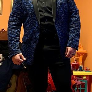 Meet your Posher, Alex